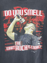 VTG 2000s WWF Do You Smell What The Rock Is Cooking Shirt Size XL
