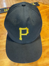VTG Pittsburgh Pirates Snapback