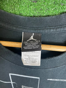 VTG 2000s Michael Jordan x Air Jordan’s Shirt Size XXL